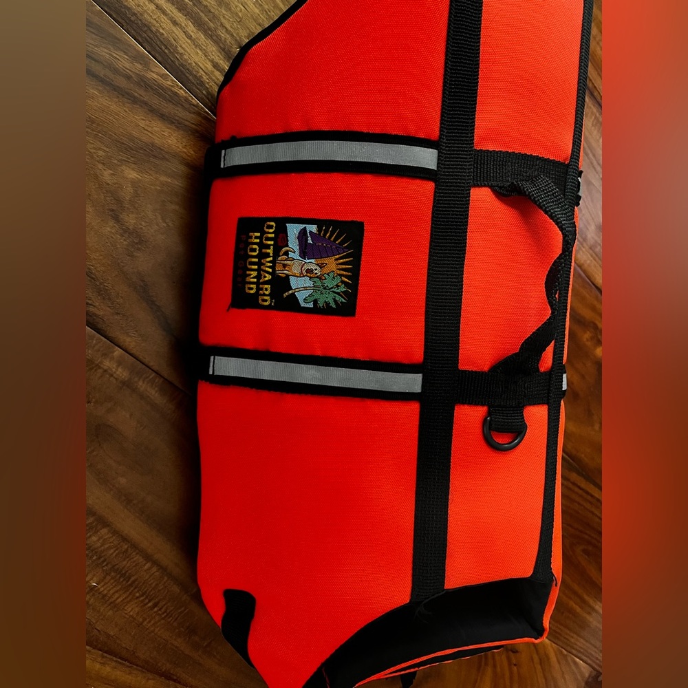 Outward Hound Granby Splash Life Vest in Orange -Size Medium